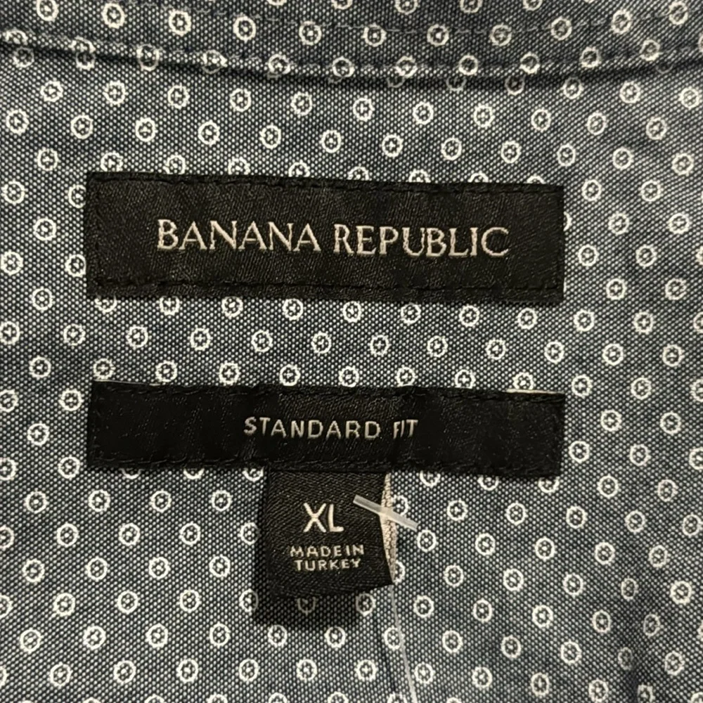Banana Republic Luxe Poplin Standard Untuck Long Sleeve Button Shirt Blue NWT-XL